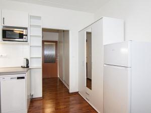 Pronájem bytu 2+kk, Praha - Kamýk, Krhanická, 43 m2