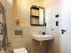 Pronájem bytu 2+kk, Praha - Krč, Hornokrčská, 40 m2