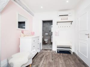 Prodej ubytování, Suchohrdly, Znojemská, 450 m2