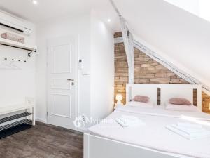 Prodej ubytování, Suchohrdly, Znojemská, 450 m2