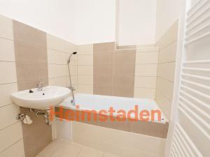 Pronájem bytu 2+1, Havířov - Město, Sadová, 57 m2