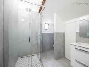 Pronájem bytu 3+1, Praha - Smíchov, Kováků, 94 m2