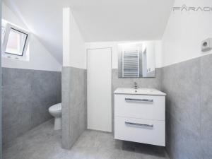 Pronájem bytu 3+1, Praha - Smíchov, Kováků, 94 m2