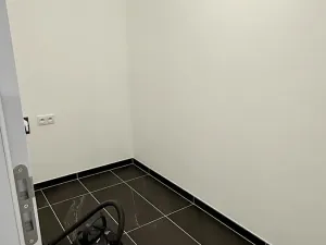 Pronájem bytu 3+kk, Praha, Muzikova, 100 m2