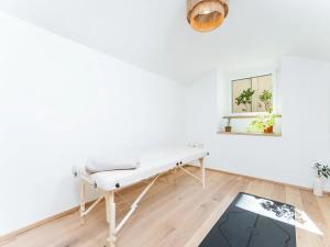 Pronájem komerční nemovitosti, Praha - Vinohrady, Mánesova, 14 m2
