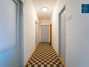 Pronájem bytu 2+1, Praha - Uhříněves, Františka Diviše, 66 m2