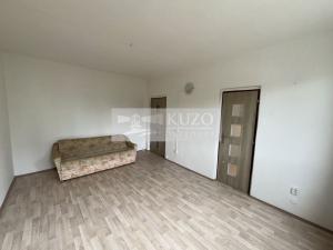 Prodej bytu 1+1, Rotava, Sídliště, 37 m2