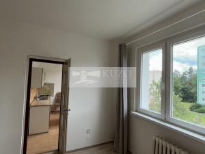 Prodej bytu 1+1, Rotava, Sídliště, 37 m2