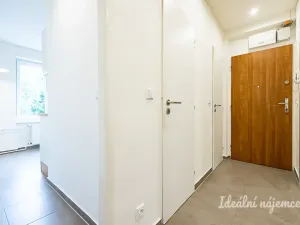 Pronájem bytu 2+1, Praha - Hloubětín, Zelenečská, 54 m2