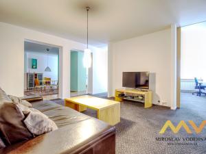 Pronájem bytu 2+kk, Hradec Králové, Malé náměstí, 98 m2
