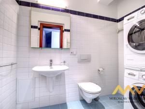 Pronájem bytu 2+kk, Hradec Králové, Malé náměstí, 98 m2