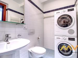 Pronájem bytu 2+kk, Hradec Králové, Malé náměstí, 98 m2