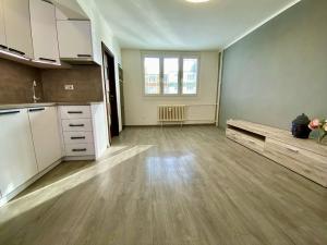 Pronájem bytu 2+kk, Roztoky, Masarykova, 45 m2