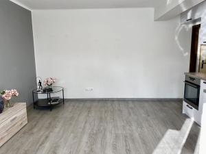 Pronájem bytu 2+kk, Roztoky, Masarykova, 45 m2