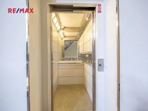 Prodej bytu 1+kk, Praha - Holešovice, Šimáčkova, 24 m2