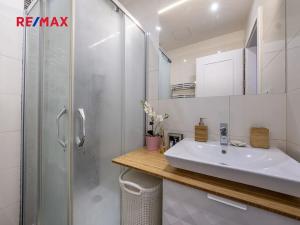 Prodej bytu 1+kk, Praha - Holešovice, Šimáčkova, 24 m2