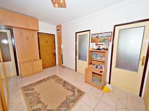Prodej bytu 4+1, Praha - Řepy, Španielova, 96 m2