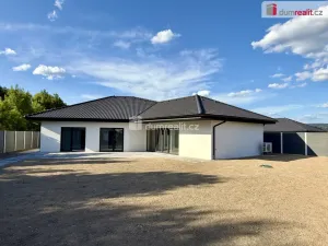 Prodej rodinného domu, Velká Hleďsebe, K Malé Hleďsebi, 177 m2