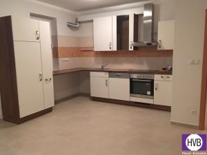 Pronájem bytu 3+1, Zbuzany, V Alejíčkách, 105 m2