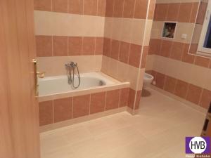 Pronájem bytu 3+1, Zbuzany, V Alejíčkách, 105 m2