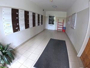 Pronájem bytu 2+kk, Praha, Šimůnkova, 45 m2
