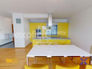 Pronájem bytu 2+kk, Zlín, Partyzánská, 70 m2