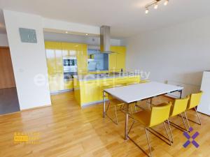 Pronájem bytu 2+kk, Zlín, Partyzánská, 70 m2
