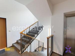 Pronájem bytu 2+kk, Zlín, Partyzánská, 70 m2