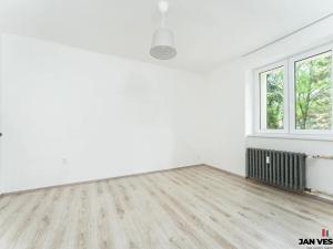 Pronájem bytu 2+1, Praha - Čakovice, Kysucká, 56 m2