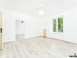 Pronájem bytu 2+1, Praha - Čakovice, Kysucká, 56 m2