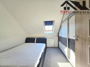 Pronájem bytu 3+1, Smiřice, Palackého, 58 m2