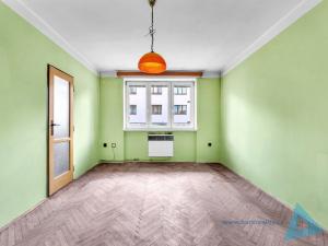 Prodej bytu 2+1, Nová Paka, Achátová, 47 m2