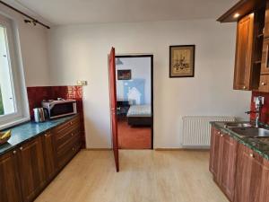 Pronájem bytu 3+kk, Plzeň, Chotíkovská, 74 m2