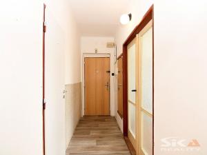Prodej bytu 2+1, Louny, Tyršovo nám., 60 m2
