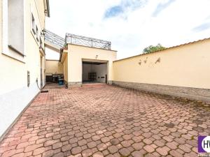 Prodej rodinného domu, Protivín, Masarykovo nám., 313 m2