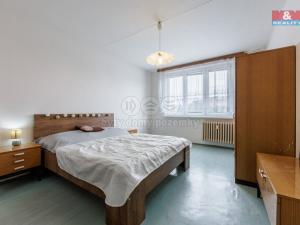 Prodej bytu 2+1, Klášterec nad Ohří - Miřetice u Klášterce nad Ohří, Pionýrů, 60 m2
