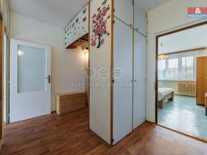 Prodej bytu 2+1, Klášterec nad Ohří - Miřetice u Klášterce nad Ohří, Pionýrů, 60 m2