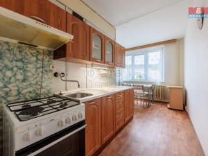 Prodej bytu 2+1, Klášterec nad Ohří - Miřetice u Klášterce nad Ohří, Pionýrů, 60 m2
