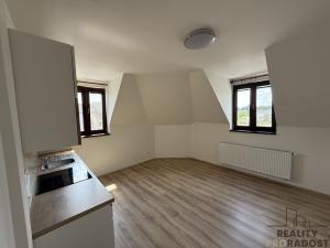 Pronájem bytu 2+kk, Břeclav, Na Valtické, 55 m2