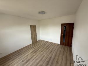 Pronájem bytu 2+kk, Břeclav, Na Valtické, 55 m2