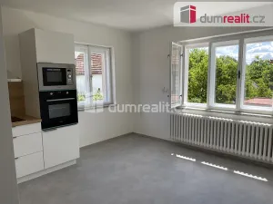 Pronájem bytu 2+1, Slavičín - Divnice, 63 m2