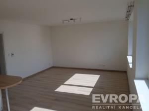 Prodej bytu 2+kk, Hrádek nad Nisou, 1. máje, 55 m2