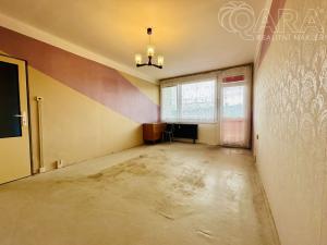 Prodej bytu 2+1, Klášterec nad Ohří - Miřetice u Klášterce nad Ohří, Královéhradecká, 64 m2
