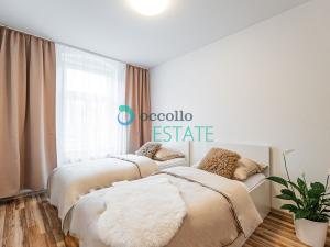 Pronájem apartmánu, Karlovy Vary, Petřín, 337 m2