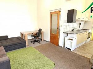 Pronájem bytu 1+kk, Mariánské Lázně, Bezejmenná, 34 m2