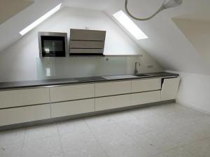 Prodej bytu 3+1, Dolní Břežany, Dělnická, 134 m2