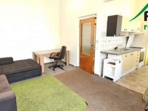 Pronájem bytu 1+kk, Mariánské Lázně, Bezejmenná, 34 m2