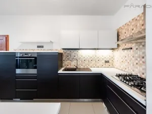 Pronájem vily, Praha - Troja, Na Salabce, 510 m2