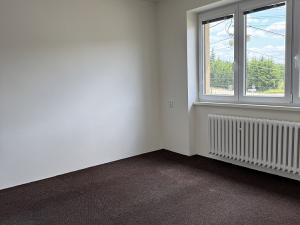 Pronájem bytu 3+1, Mirošovice, 70 m2
