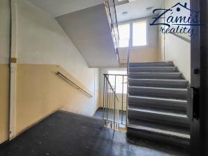 Pronájem bytu 2+1, Kladno, Litevská, 62 m2